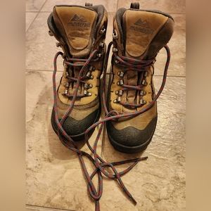 Montrail Steel Toed Hiking boots